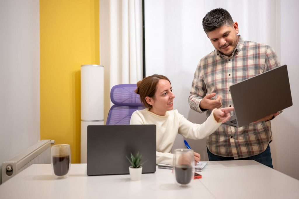 Caso pratico di automazione AI in ufficio: ridotto del 40% il carico di lavoro manuale 4 casopratico-di-automazione-ai-in-ufficio